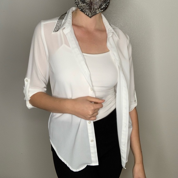 White button up blouse - Picture 5 of 14